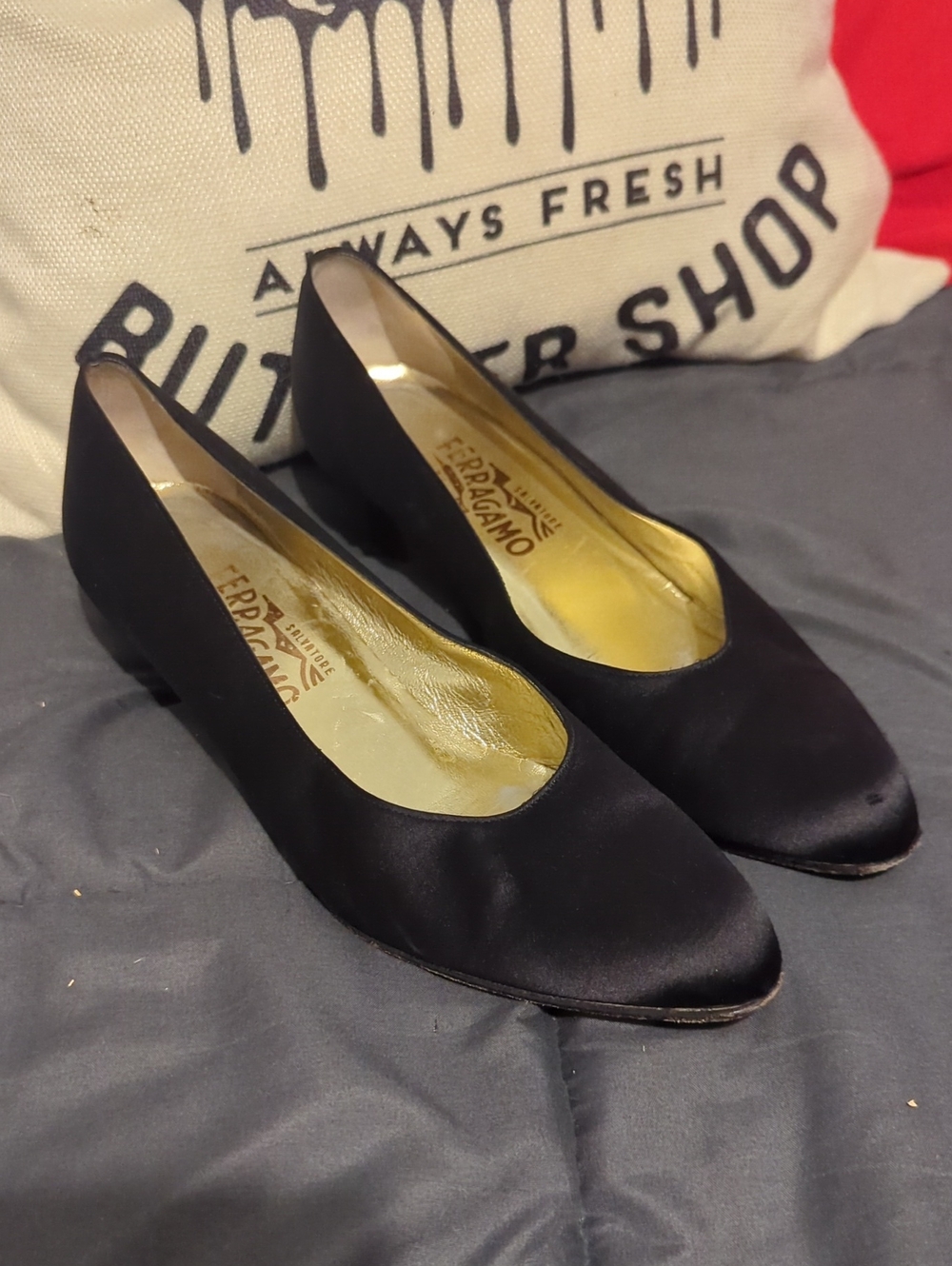 Authentic Salvatore Ferragamo Black Satin Low Heel Pumps Size 11